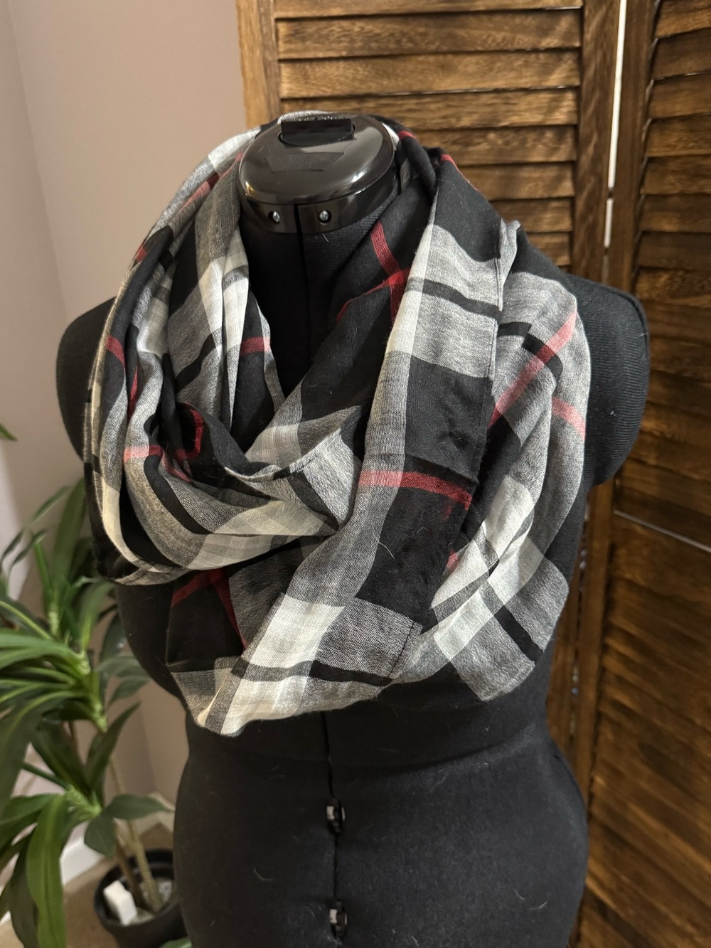 V.Fraas infinity Scarf